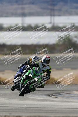 media/Nov-16-2025-Race Pace (Sun) [[8c5fa54630]]/Non Verified Riders (1st 20 Minutes)/1-Turn 14 (10am)/